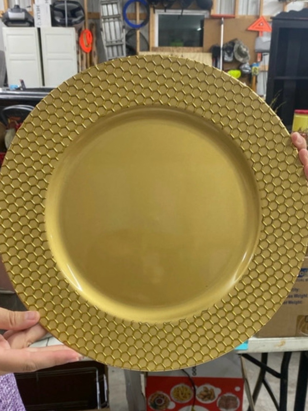 Gold Decorative Charger Plate - Elegant Hex Pattern